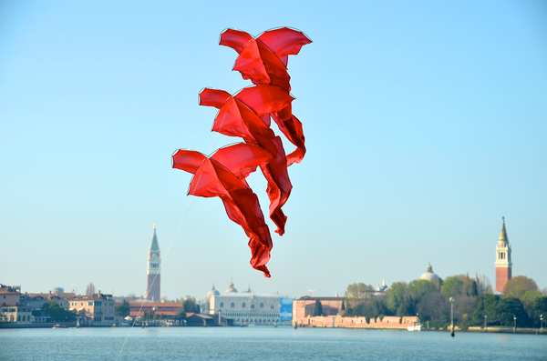 Image 115 from Tim Elverston Ruth Whiting Kite Art Gallery