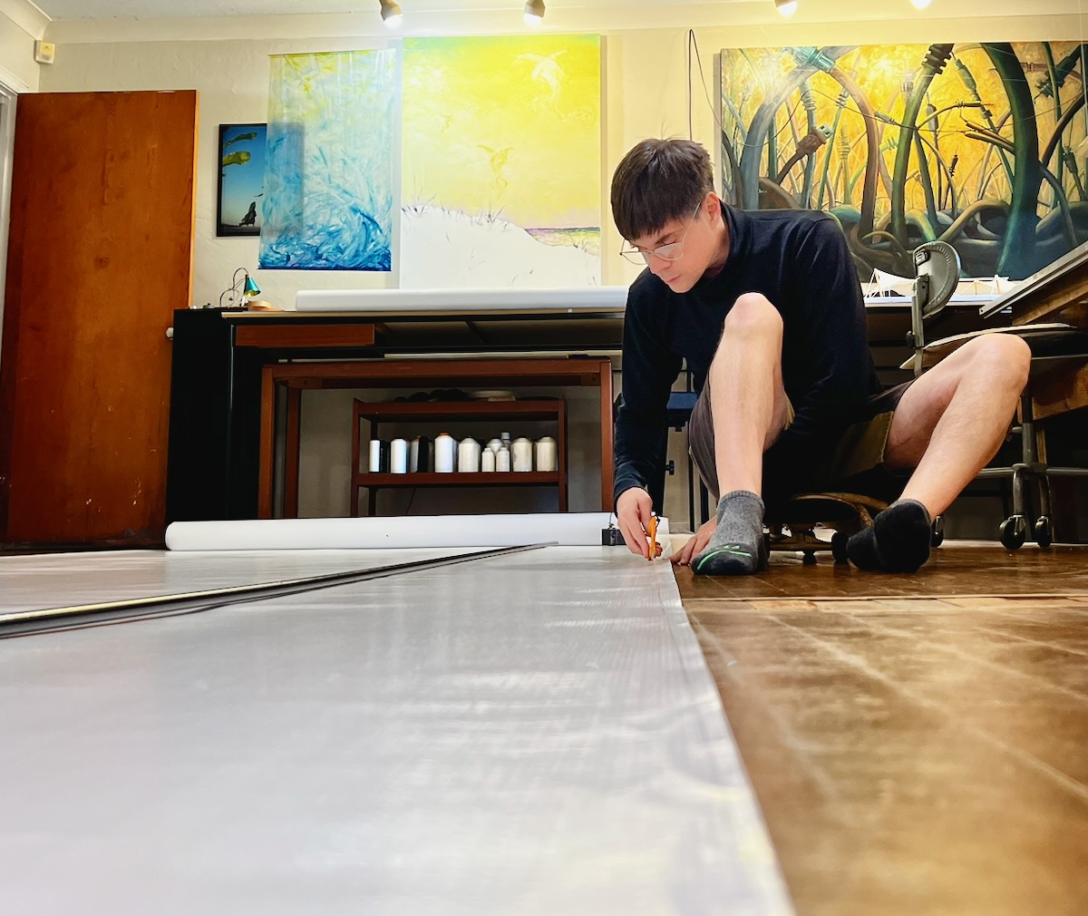 cutting curves by hand