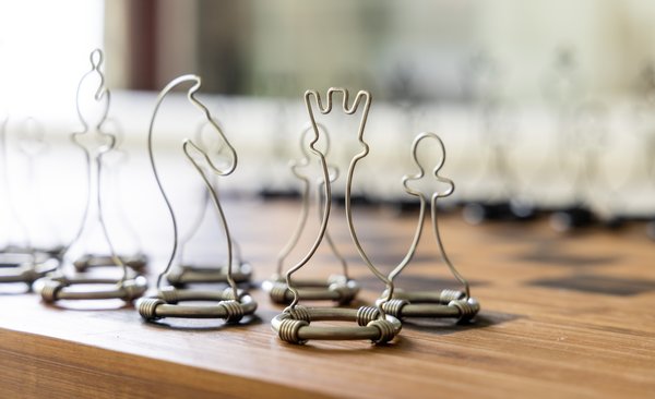 Image 14 from Wire Chess Set by Tim Elverston