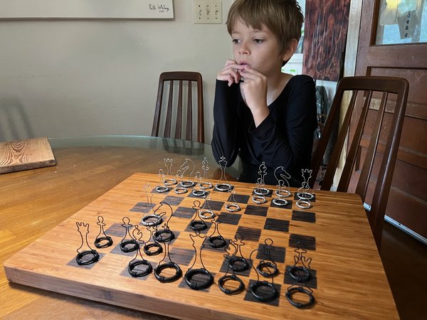 Image 73 from Wire Chess Set by Tim Elverston